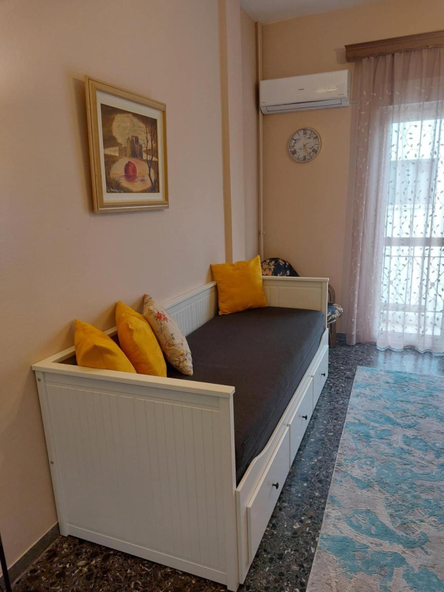 Crystal Home Near Airport Луца Экстерьер фото